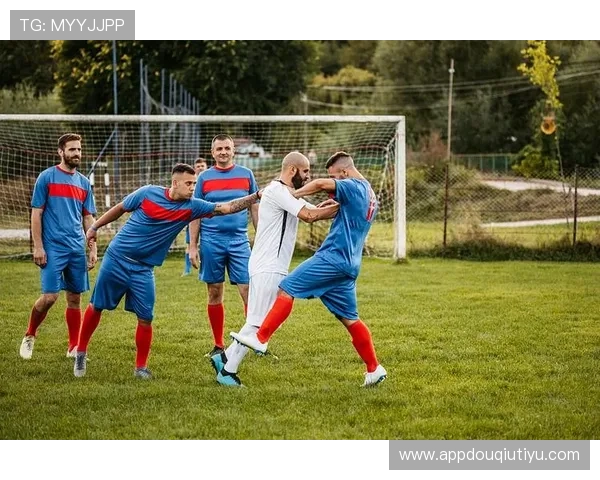 斗球tv解说高清直播带你零距离感受足球激情与激烈对抗