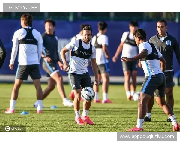 斗球直播足球直播在哪看2024年最新最稳定的观看渠道推荐让你不错过每一场精彩比赛